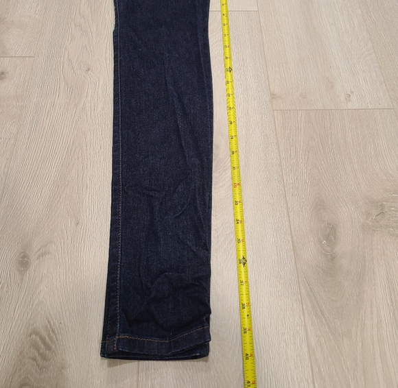 JOES Jeans. The Skinny. - Picture 4 of 11